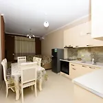 Liam Apartment *