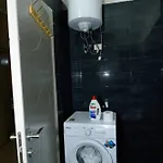Liam Apartment *