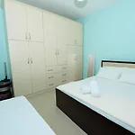 Liam Apartment *